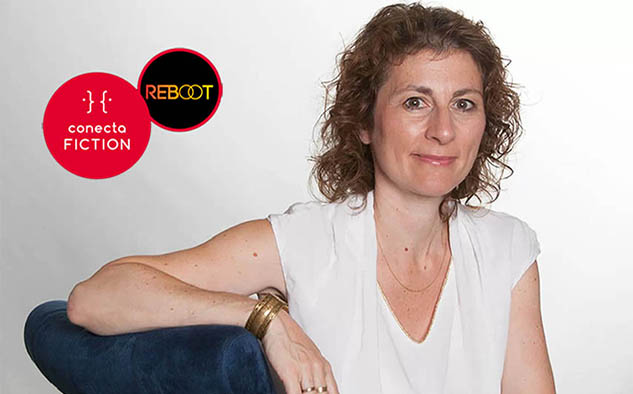 La directora del evento internacional, Géraldine Gonard, encargada de dar la bienvenida a todos los participantes a la cuarta edición de Conecta FICTION.
