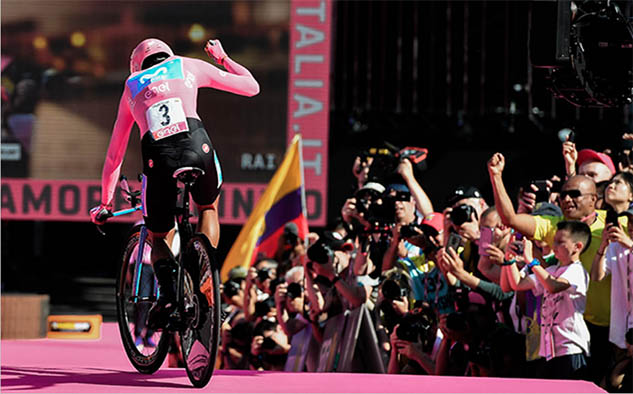 (www.giroditalia.it/es/media-center/sport/foto)