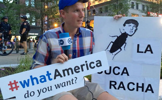 Participante de la campaña What America de DW: herramienta interactiva para comprender un acontecimiento político fundamental