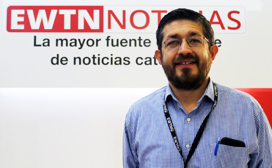 Juan Manuel Youshimats, gerente de mercadeo internacional de EWTN