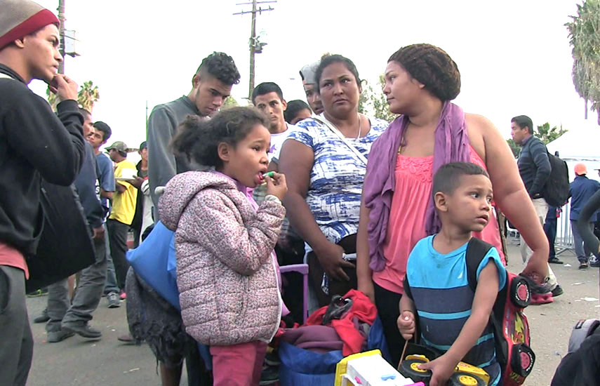 La serie se enfoca en el controvertido tema de la inmigración desde Centroamérica a EEUU.