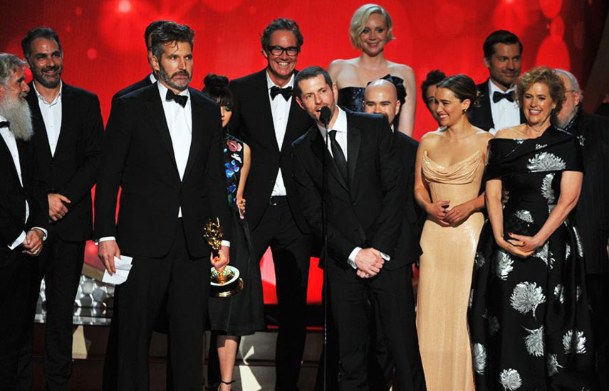 Parte del elenco y equipo de Game of Thrones celebra histórica premiación en los Emmy