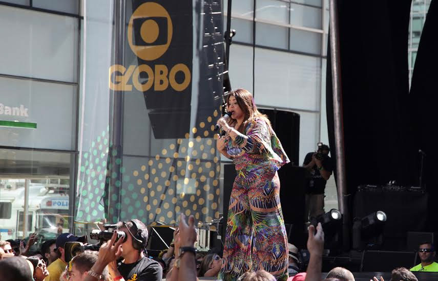 Preta Gil anima el escenario de BR Day NY