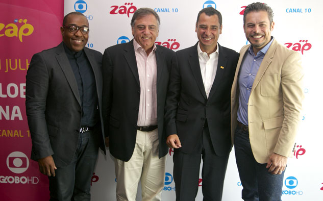 Daniel Nascimento, Ricardo Scalamandré, Nuno Aguiar y el actor Luigi Baricelli, en el evento presentación realizado en Luanda.