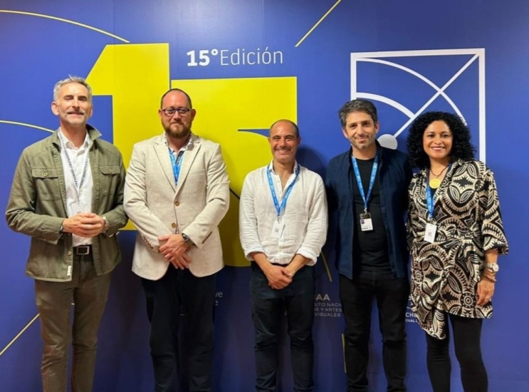 Raúl Torquemada, director de Madrid Film Office; Samuel Castro, codirector de Iberseries & Platino Industria; Gonzalo Cabrera, director general de Promoción Cultural de la Comunidad de Madrid; Ignacio Rey, presidente de FIPCA; y Adriana Castillo, coordinadora general de Platino Industria, en la presentación de la edición 2024 en Ventana Sur, evento que se cierra este viernes en la ciudad de Buenos Aires.