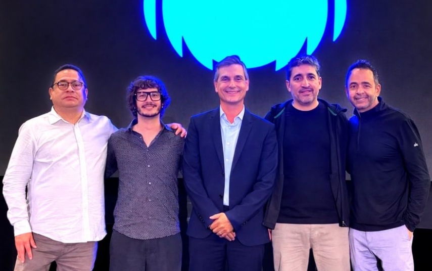 Román López, director gerente de SMP México; Michel Pumar, Chief Strategy Officer de Leader Entertainment; Felipe de Stefani, CEO de Leader Entertainment); Oscar Galvan, director gerente de SMP South Cone; y Jorge Mejía, presidente y CEO para Latin America y U.S. Latin de SMP.