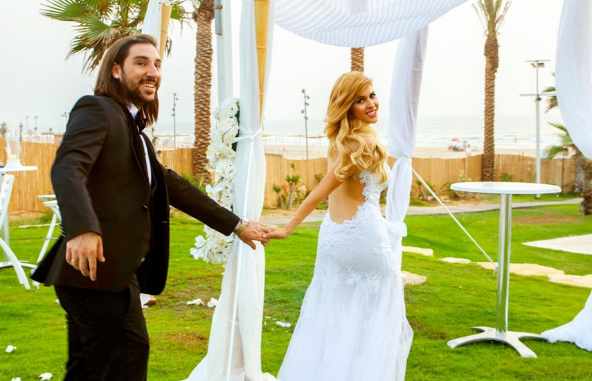 Chalkboard se asocia con Armoza en Marry Me Now