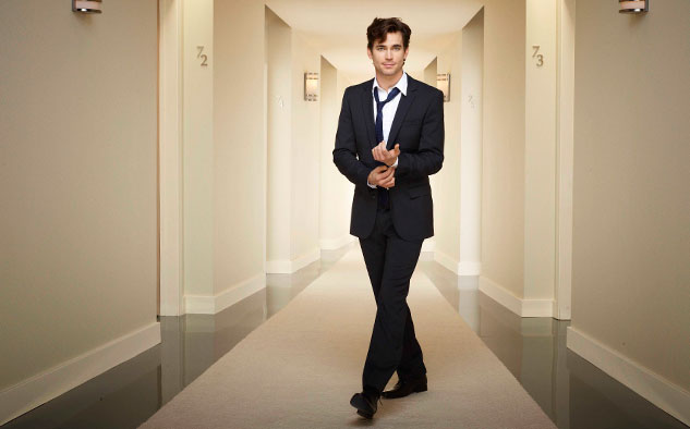 Matt Bomer le da vida a Neal Caffrey en White Collar