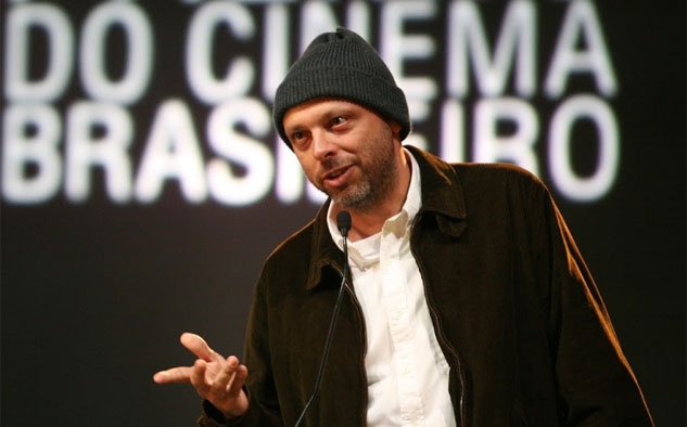 Jose Padilha, quien dirigiera Tropas de Elite y Robocop, al frente del proyecto.