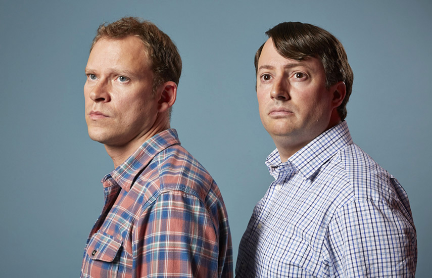 En Europa, la TV checa ha licenciado las nueve temporadas de Peep Show para una ranura primetime de comedia en ČT1.