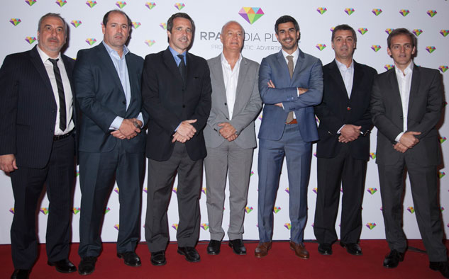 Daniel Rodriguez, gerente comercial de Perfil; Tomas Salvagni, gerente comercial de AGEA; Carlos Escobar, director comercial de Perfil; Juan Waehner, CEO y presidente de Telefe; Alejandro Alvarez, CEO de REPA Media Place; Fernando Fronza, COO de Agea; y Guillermo Rivaben, CEO de La Nacion.