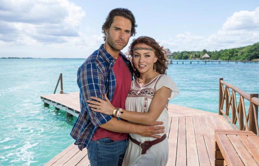 Tres Veces Ana