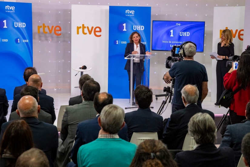 Verónica Ollé, directora del gabinete de Presidencia de RTVE, destaca en Torrespaña el logro de la corporación pública con una transmisión nacional que la hace pionera en el mundo.