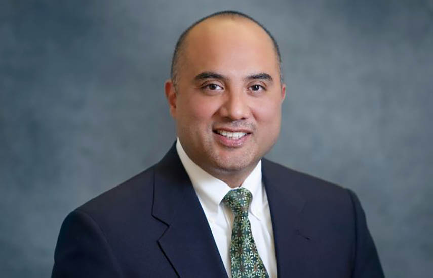 Ron Estrada, nuevo vicepresidente principal y director de Relaciones Gubernamentales y Responsabilidad Social Corporativa.