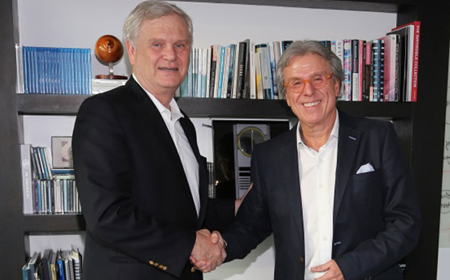 Alex Tamargo/Getty Images Randy Falco presidente y director ejecutivo de Univision Communications Inc. y Patricio Wills.