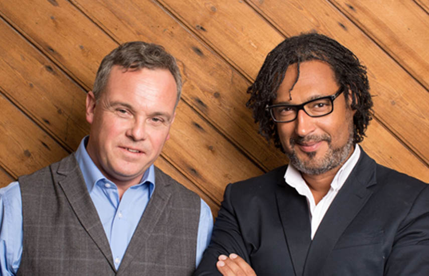 Mike Smith y David Olusoga, fundadores de Uplands TV.