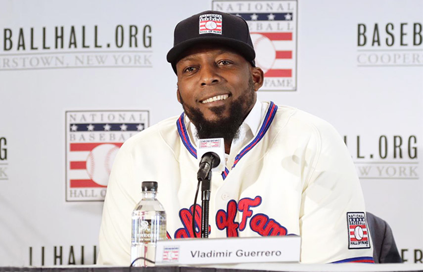 Vladimir Guerrero fue elegido al Salón de la Fama Nacional de Béisbol y el domingo 29 de julio, se convirtió en el tercer jugador dominicano que recibe ese honor. 