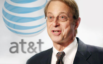 Jim Cicconi, vicepresidente ejecutivo para Asuntos Externos y Legislativos de AT&T