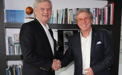 UCI Randy Falco, presidente y CEO de UCI, y Patricio Wills, después de anunciar la creación del nuevo estudio de producción.
