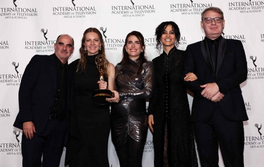 Productores, directora y mejor actriz de La Caída, la producción mexicana doblemente premiada en la gala de Nueva York.