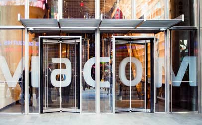Viacom nombro a Frederic Salerno como director independiente